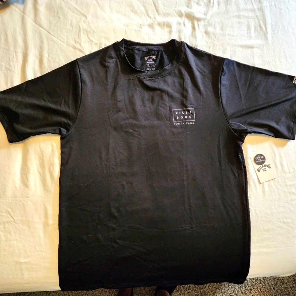 NWT Billabong UPF50 T-Shirt